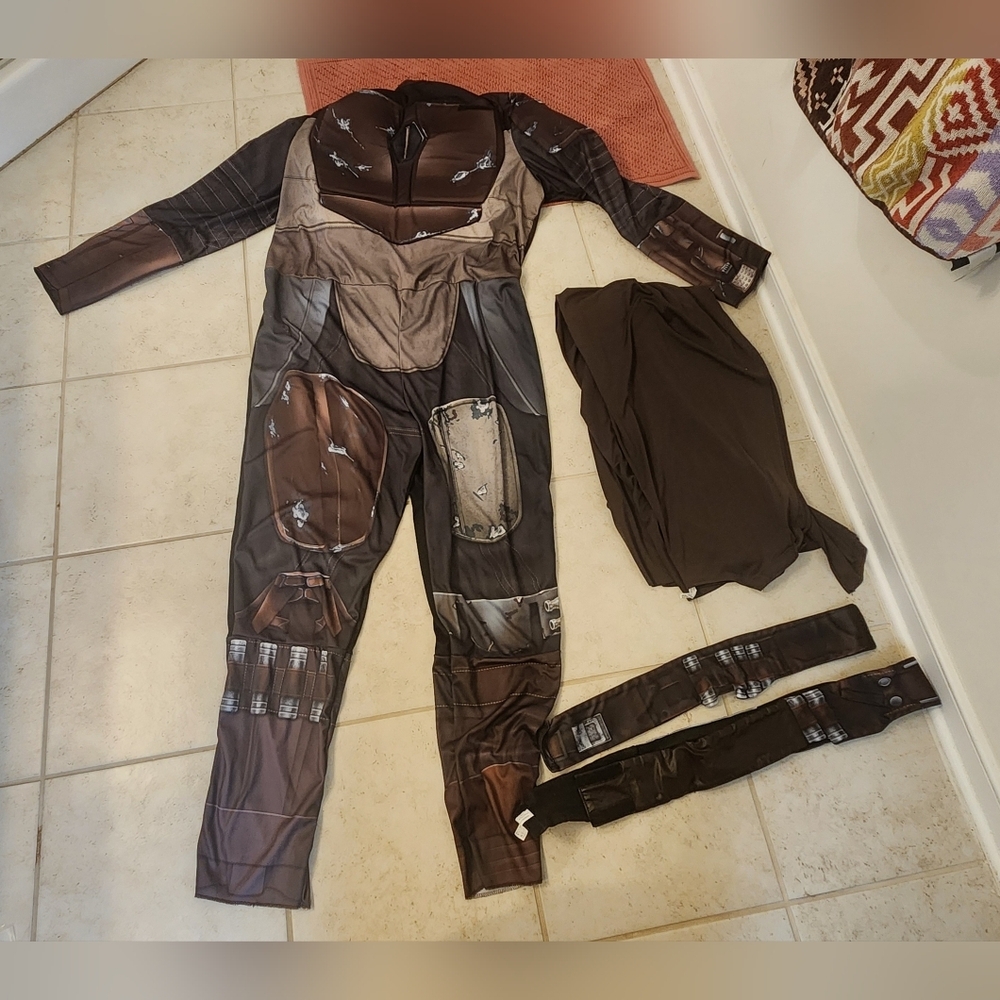 Star Wars Adult Mandalorian Costume Disney Size XL READ #JJ1011